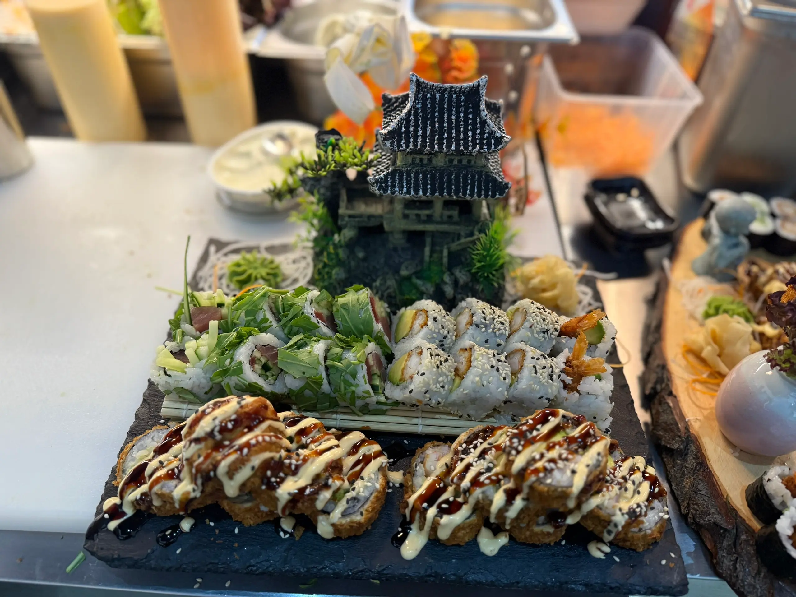 Sushi-Platte bei Mikoi